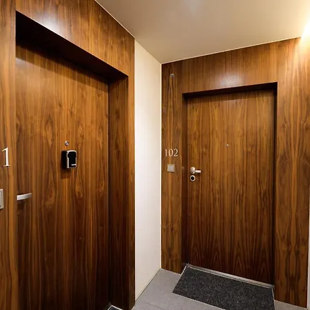 Native Sukiennicza 8 Apartment Krakow