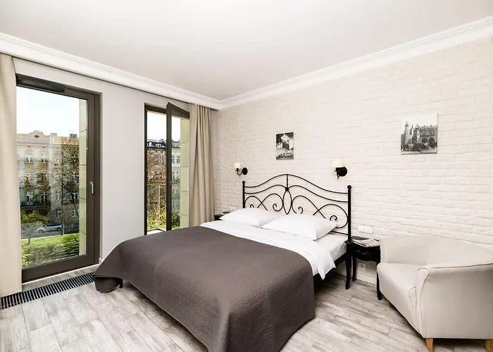 Native Sukiennicza 8 *